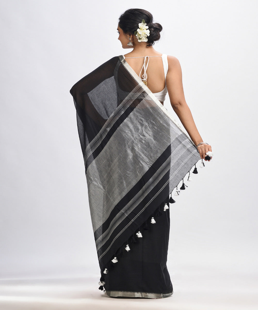 Black handloom cotton bengal saree with zari pallu and border