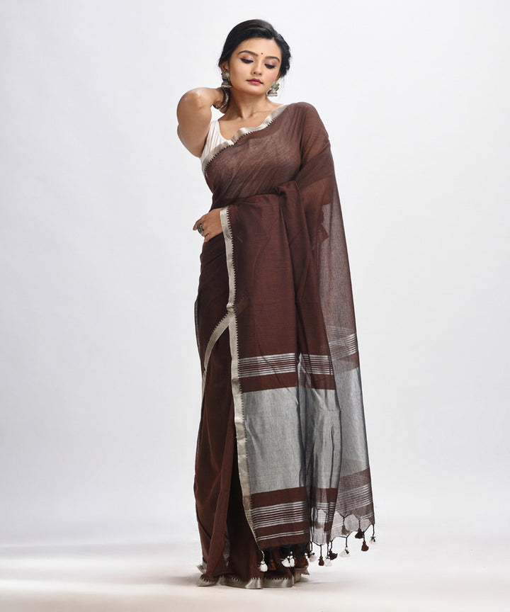 Dark coffee handloom cotton bengal saree with zari pallu border