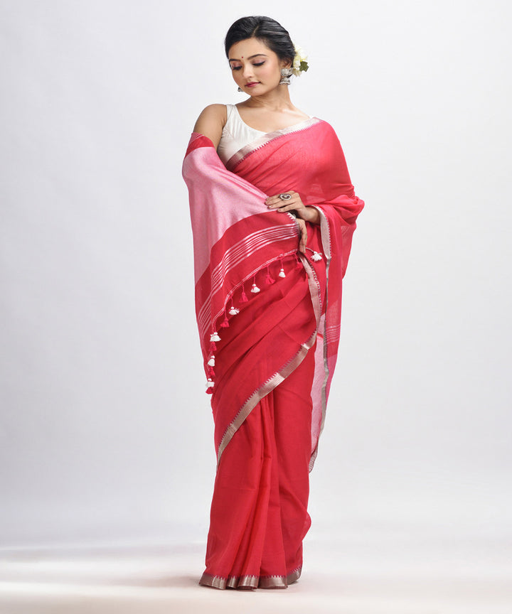 Red handloom cotton bengal saree with zari pallu border