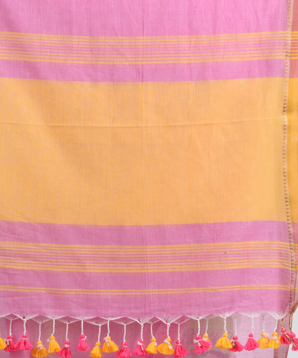 Blush pink handloom cotton bengal saree with zari pallu border