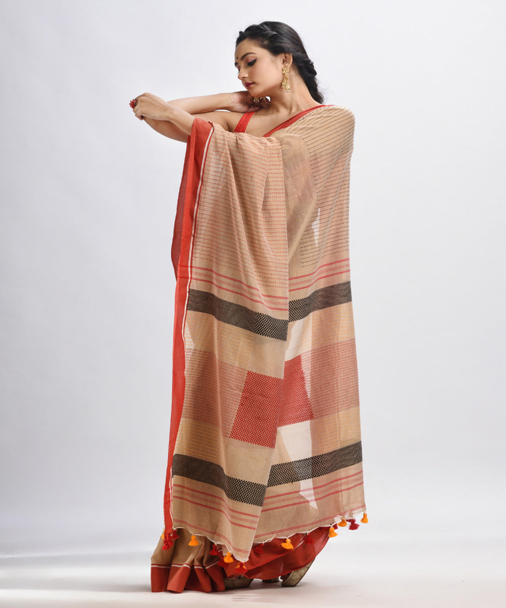 Beige red handwoven cotton bengal saree