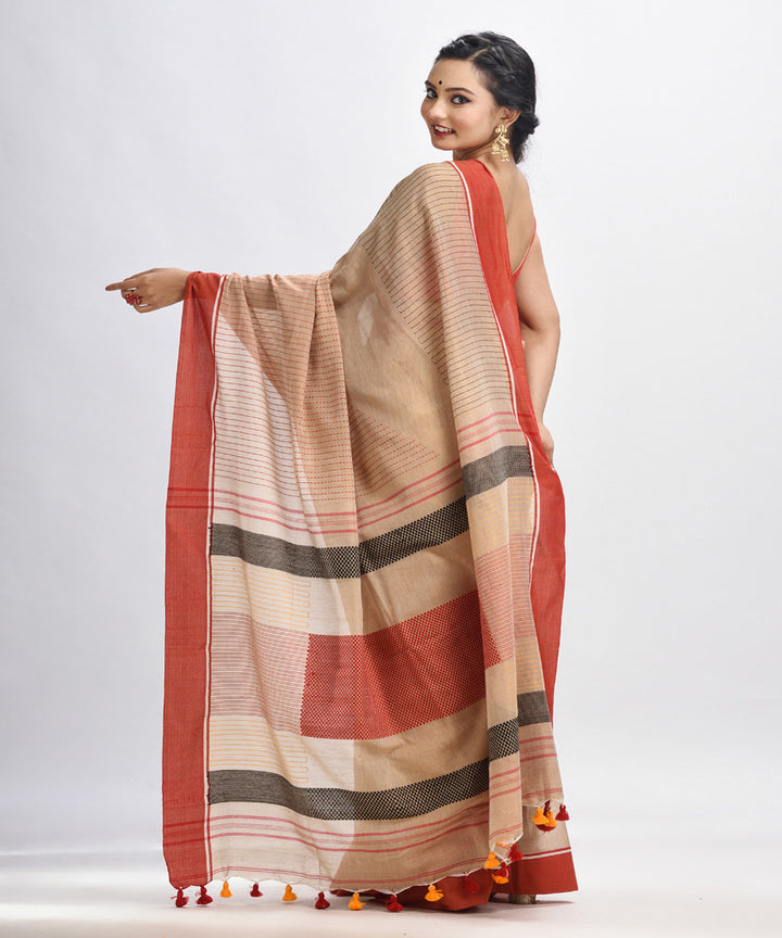 Beige red handwoven cotton bengal saree