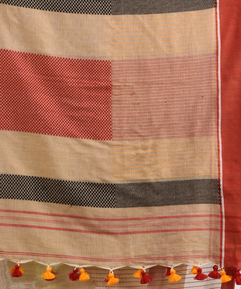 Beige red handwoven cotton bengal saree