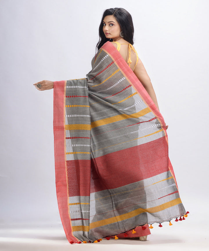 Light grey handwoven cotton bengal saree