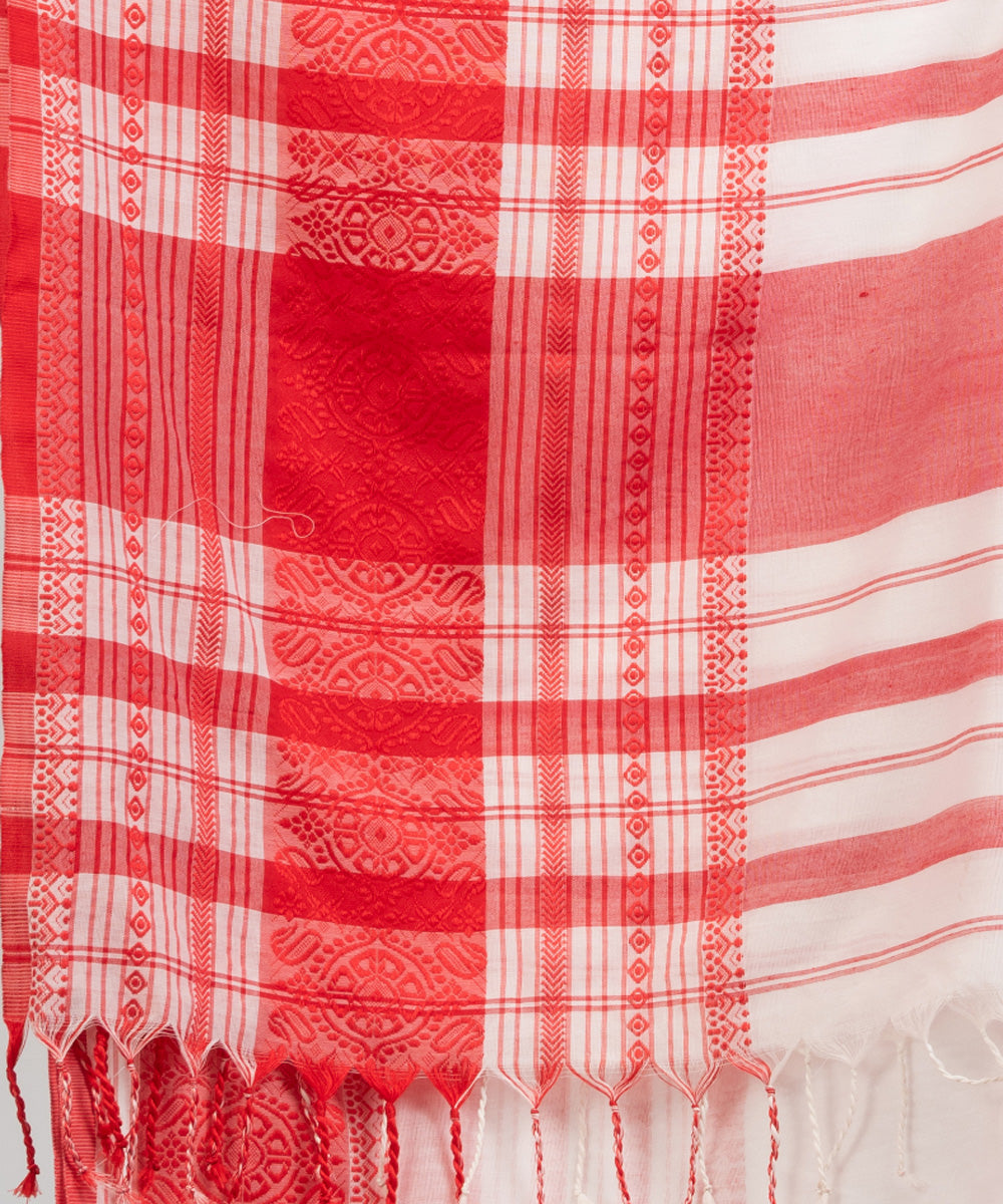 White red handloom cotton begampuri saree