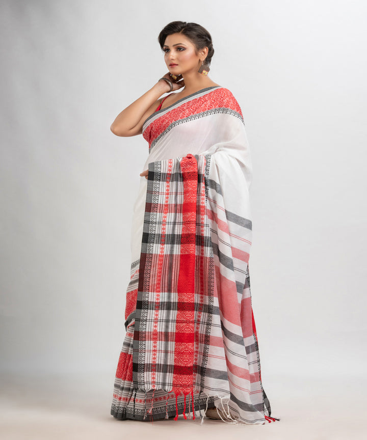 White red black handloom cotton begampuri saree