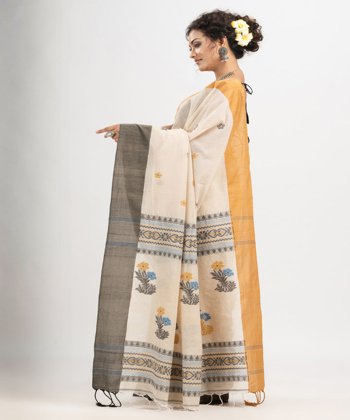 Off white cotton ganga jamuna broder handloom jacquard saree