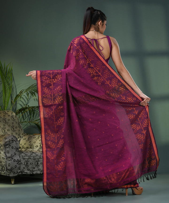 Magenta handloom jamdani cotton saree