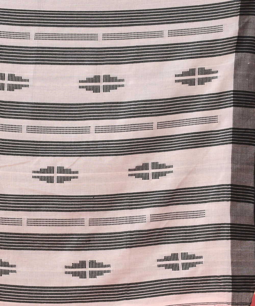 Offwhite black handloom bengal cotton saree