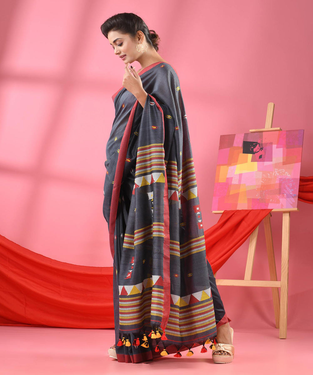 Grey red handwoven bengal cotton saree