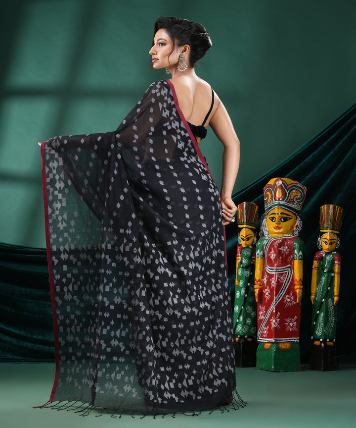 Black offwhite handloom cotton bengal saree