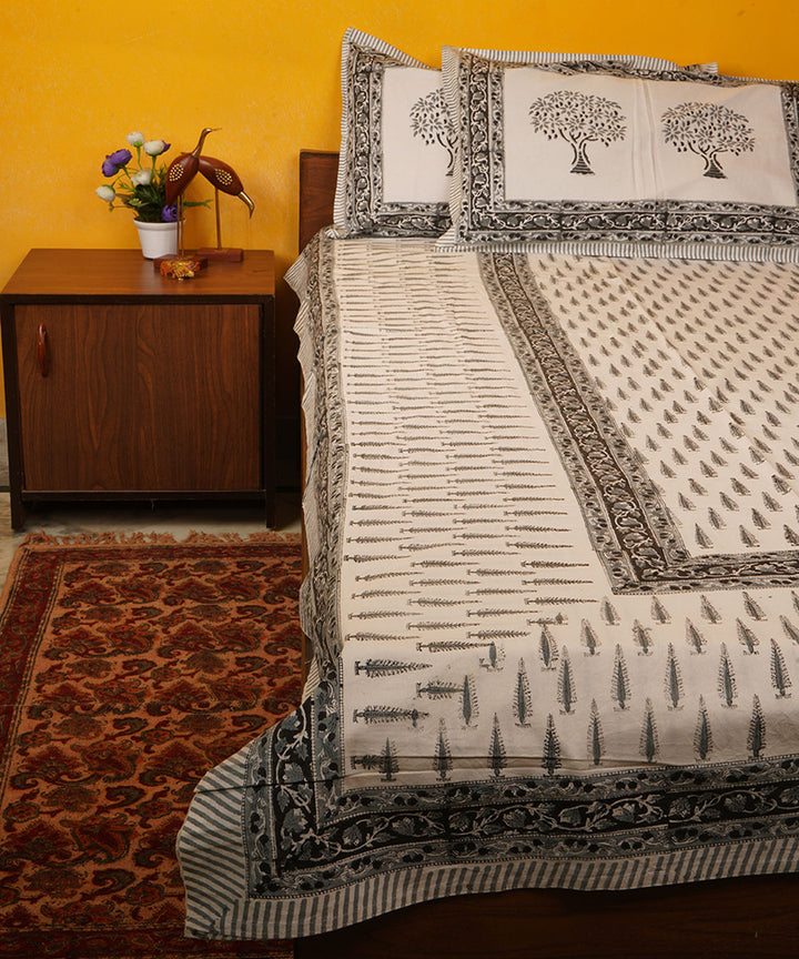 White green handblock printed cotton bedsheet