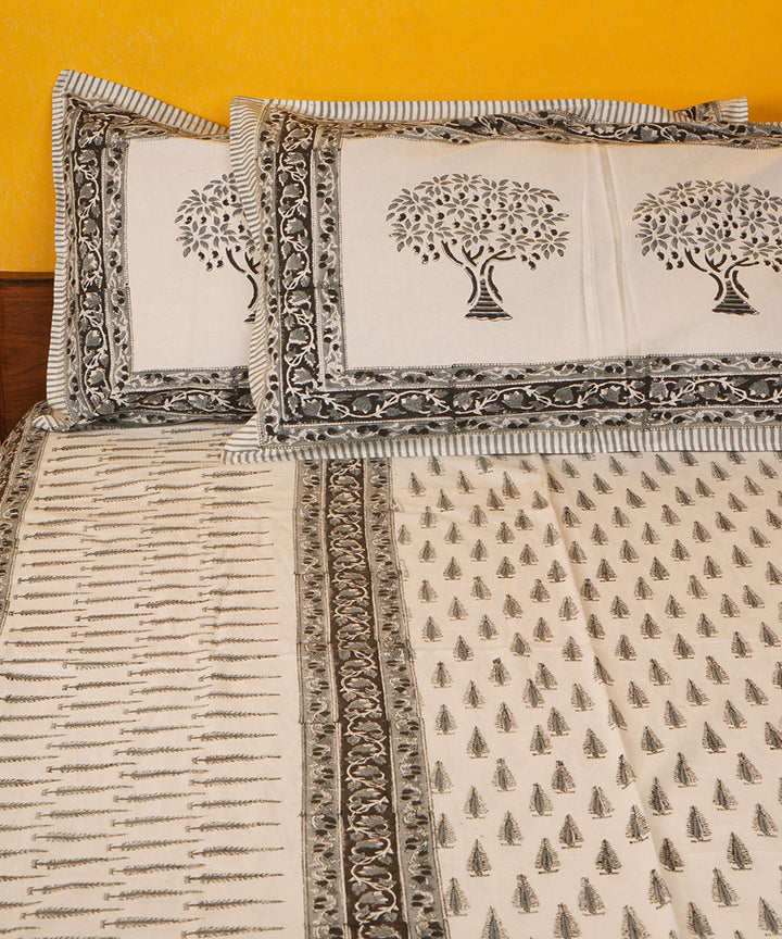 White green handblock printed cotton bedsheet