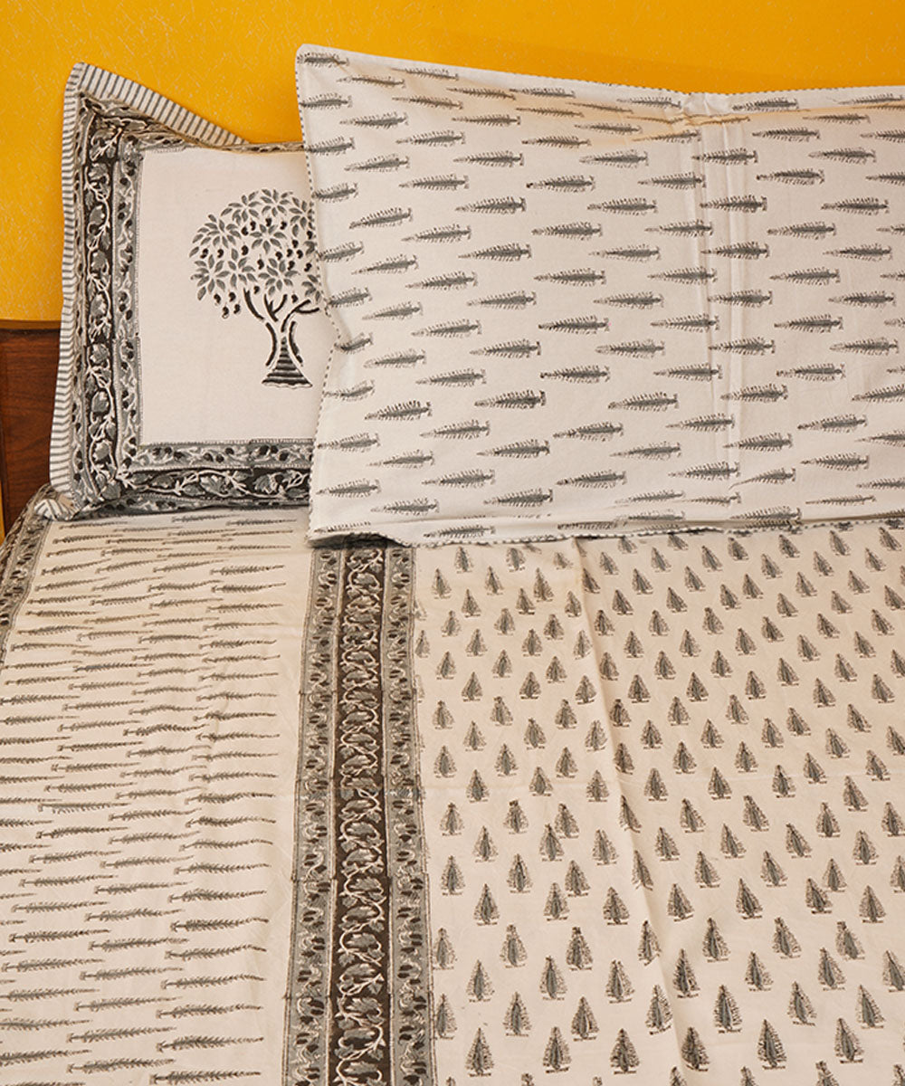 White green handblock printed cotton bedsheet