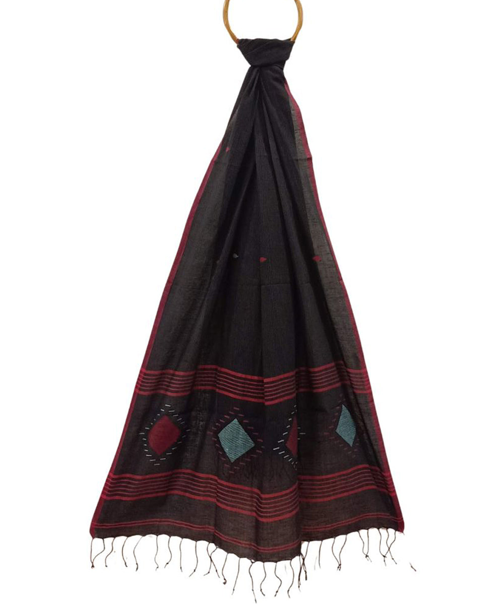Black handwoven jamdani cotton stole