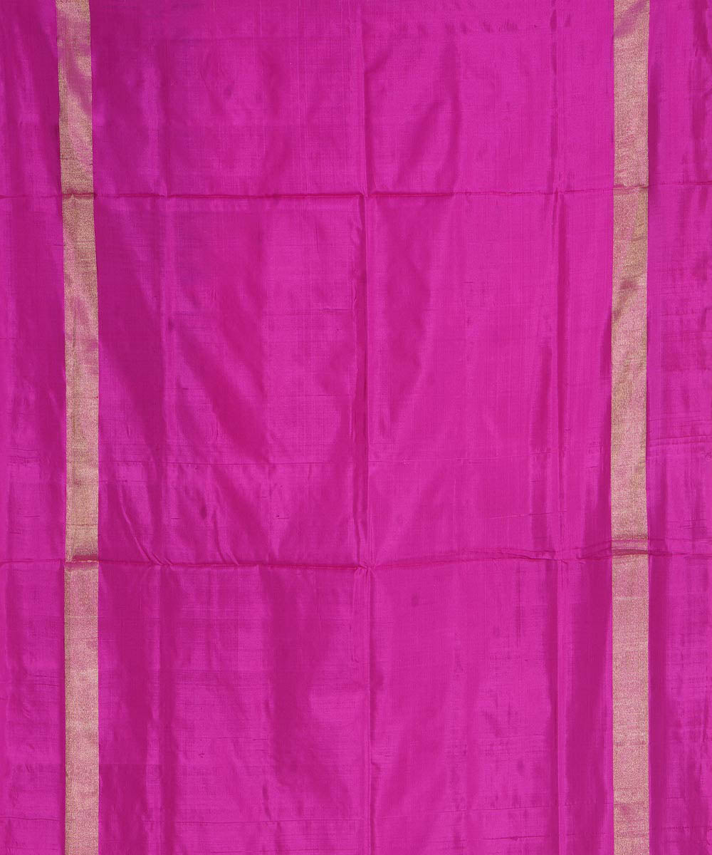 Offwhite pink pochampally ikat silk handwoven saree