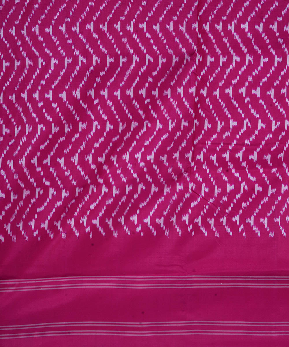 Magenta handwoven pochampally ikat silk saree