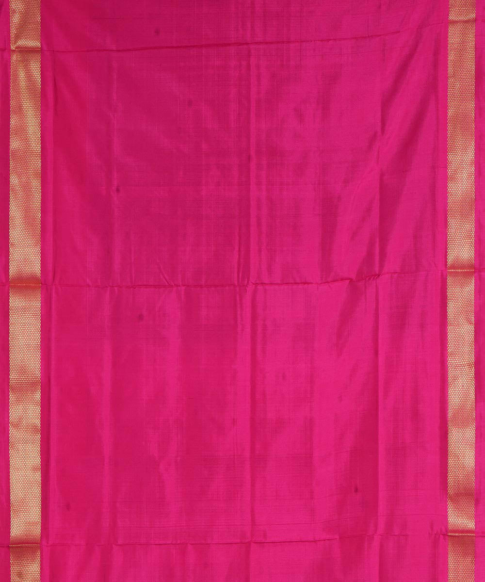 Black pink handwoven pochampally ikat silk saree
