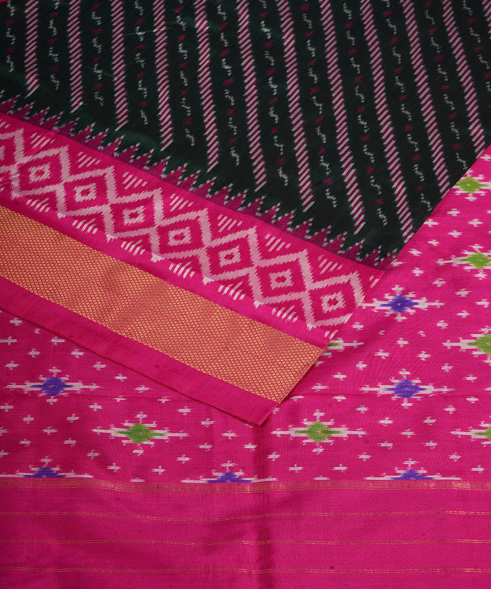 Black pink handwoven pochampally ikat silk saree