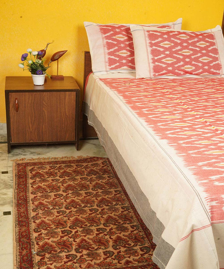 Pink offwhite handloom cotton pochampally ikat double bedsheet