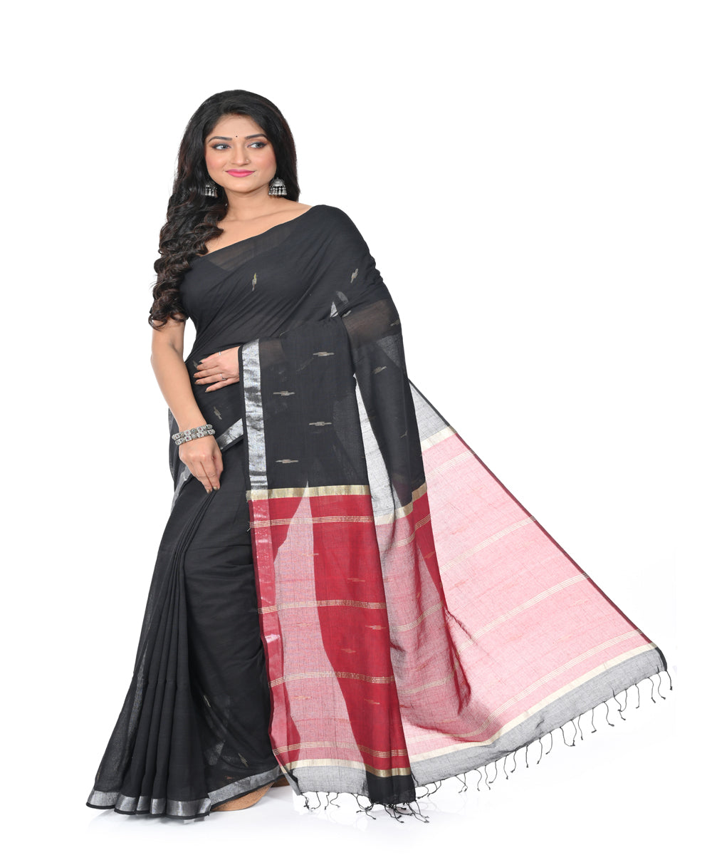 Black red handwoven cotton jamdani saree