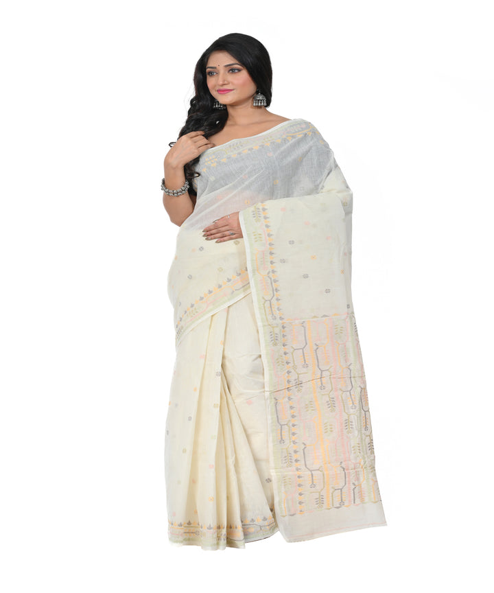 White handwoven cotton jamdani saree