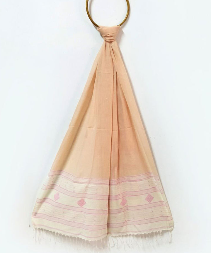 Peach handwoven cotton jamdani stole