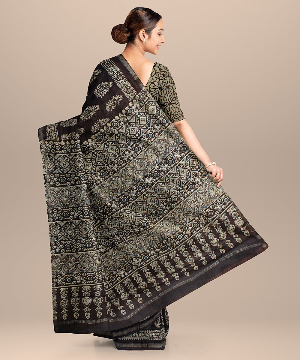 black offwhite cotton silk chanderi hand printed saree