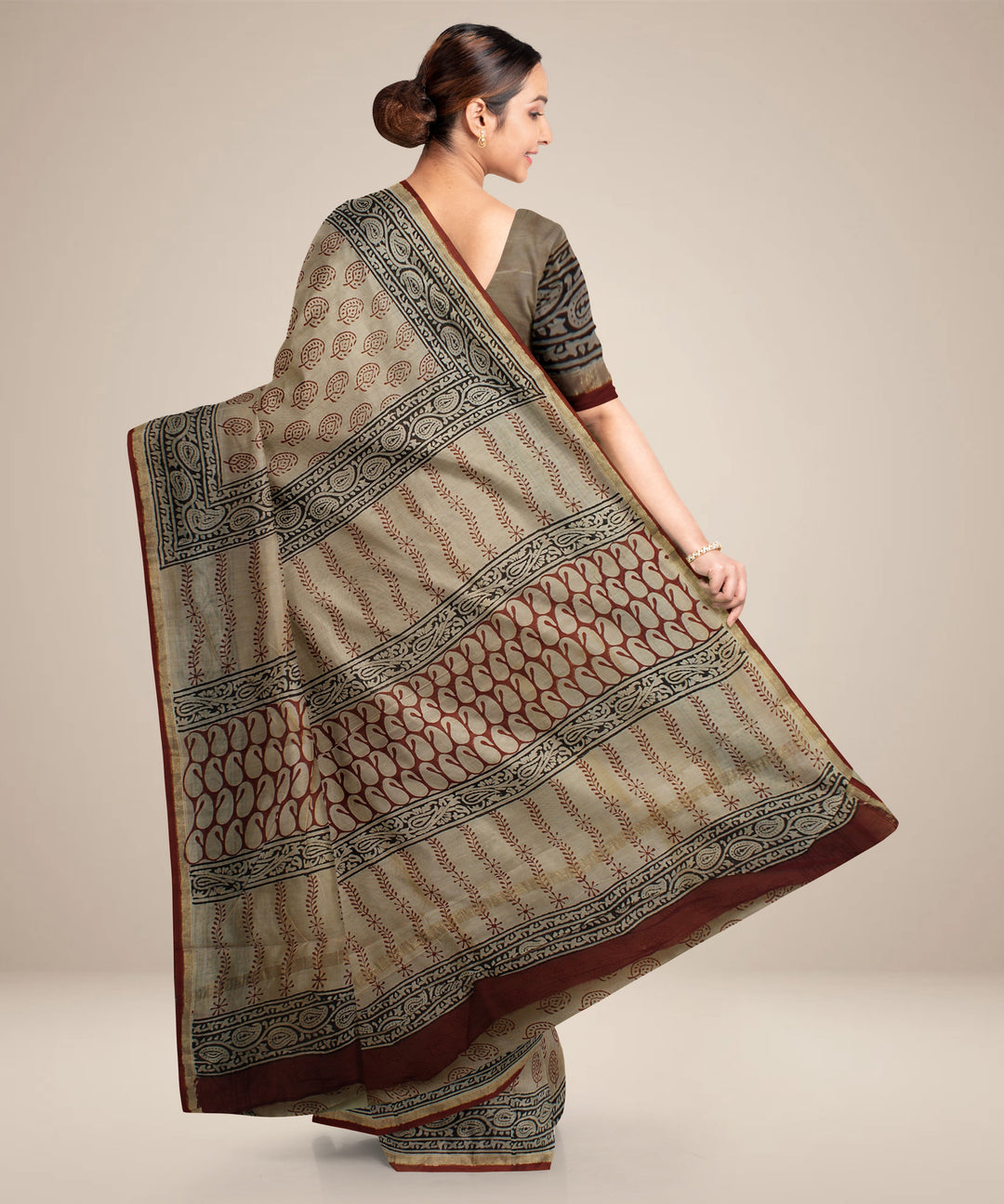 Beige red cotton silk hand printed chanderi saree