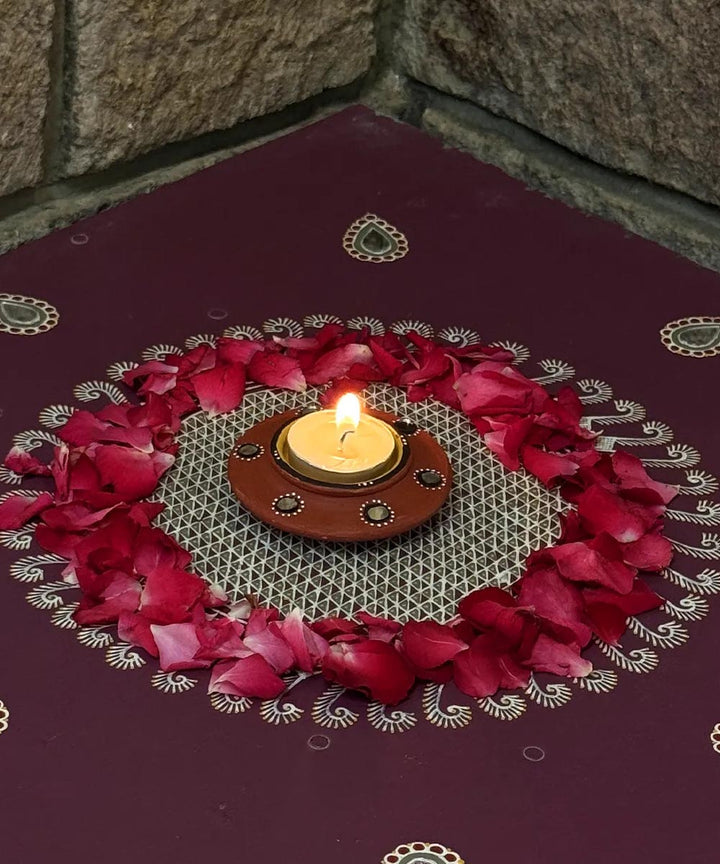 Brown handcrafted decor terracotta disc diya-Set of 5
