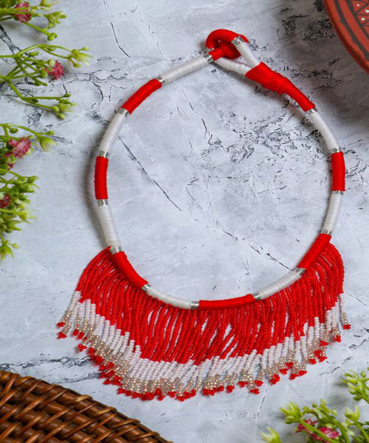 Red handcrafted patwa bead work necklace