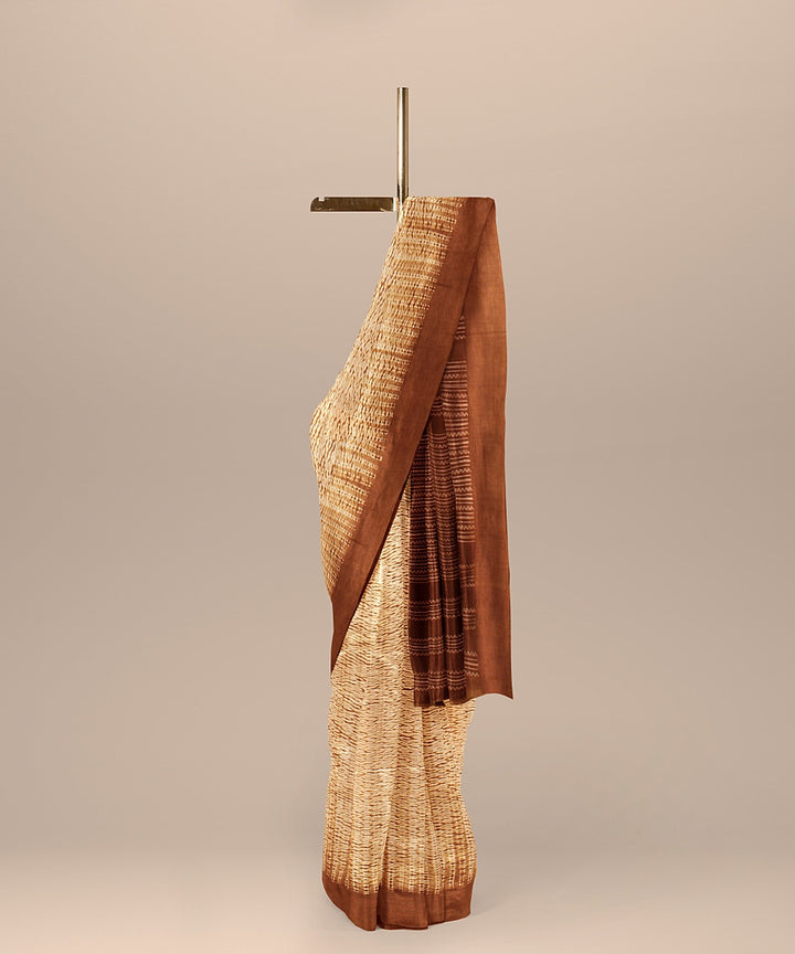 Brown white handloom cotton bengal saree