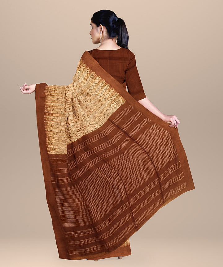 Brown white handloom cotton bengal saree