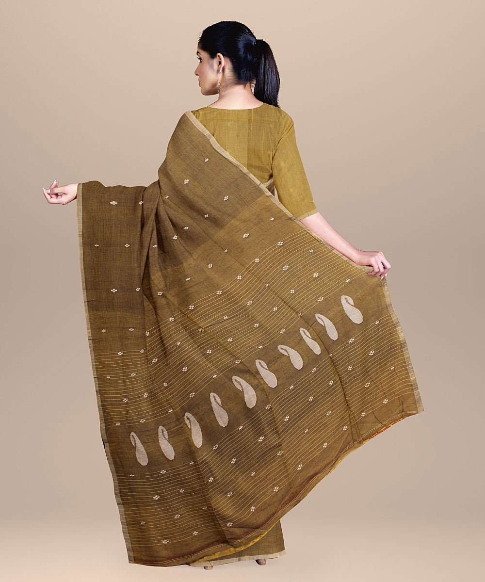 Grey offwhite handloom cotton bengal saree