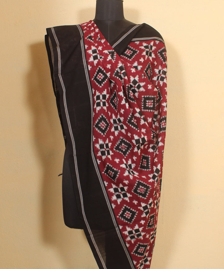 Maroon black white handwoven cotton pochampally double ikat dupatta
