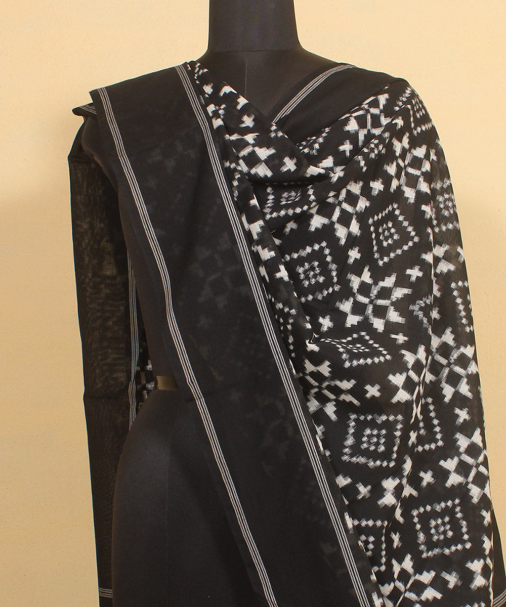 Black white handwoven pochampally double ikat cotton dupatta