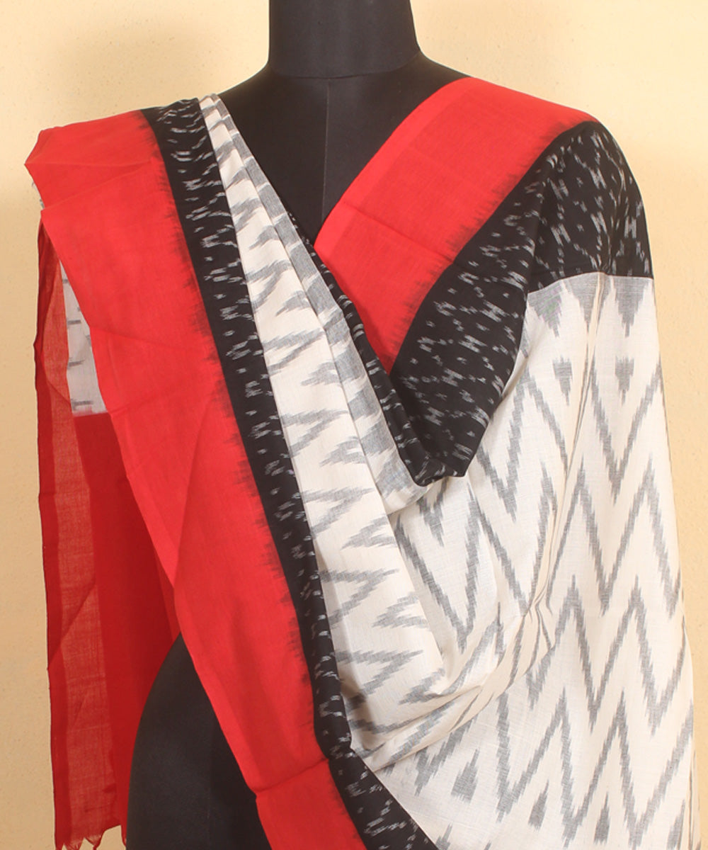 White black red handwoven cotton pochampally ikat dupatta
