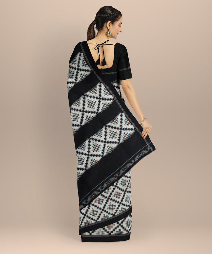Black white teliarumal handloom pochampally ikat cotton saree