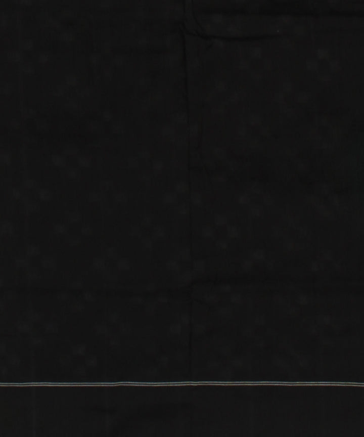 White black teliarumal cotton handloom pochampally ikat saree