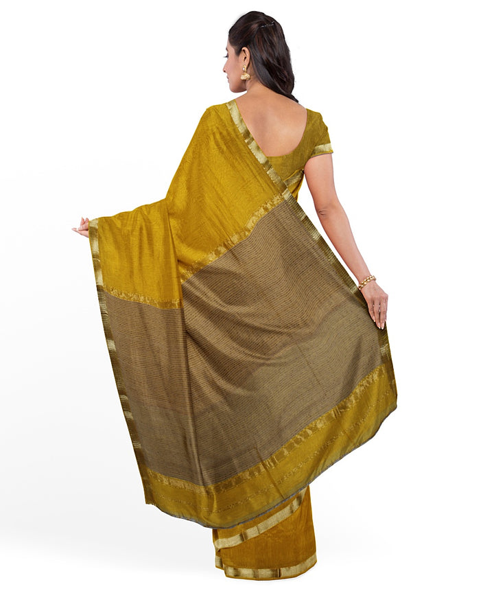 Yellow zari border cotton silk handwoven maheshwari saree