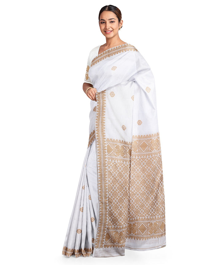 Cream light brown cotton handloom assam saree