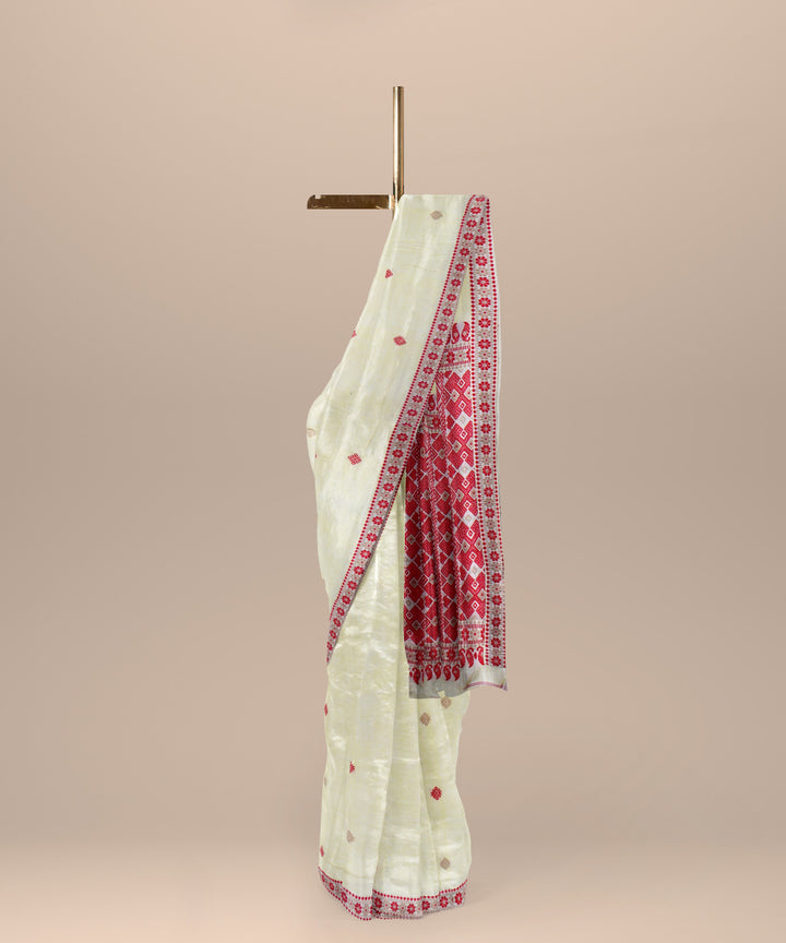 Cream red cotton handloom assam saree