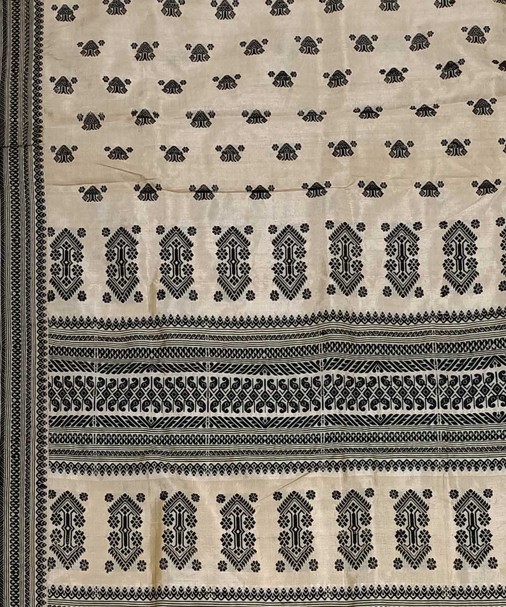 Grey off white silk handwoven assam saree