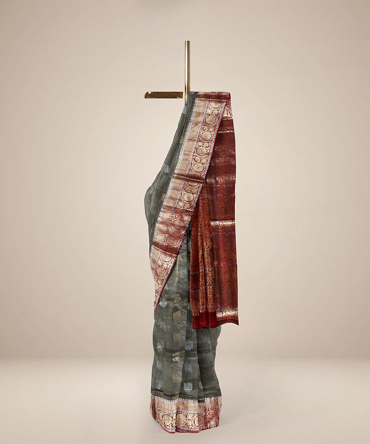 Grey red pallu handloom karnataka silk saree