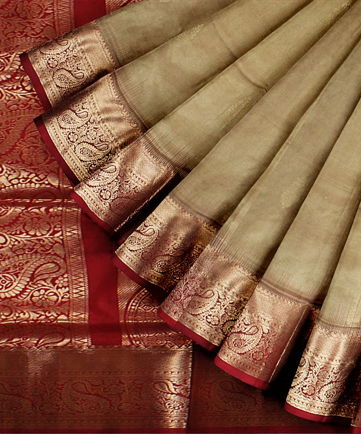 Beige red pallu silk handloom karnataka saree