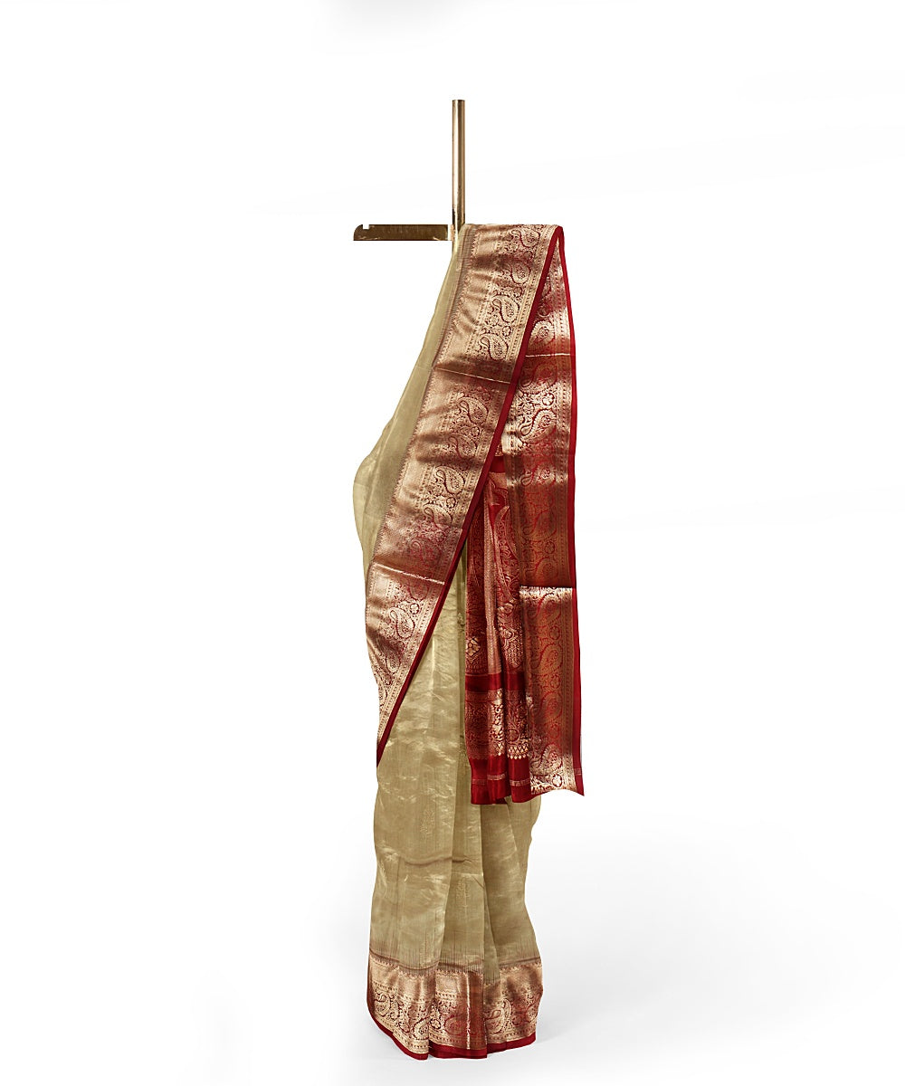 Beige red pallu silk handloom karnataka saree