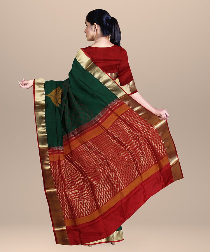 Dark green red pallu silk handloom karnataka saree