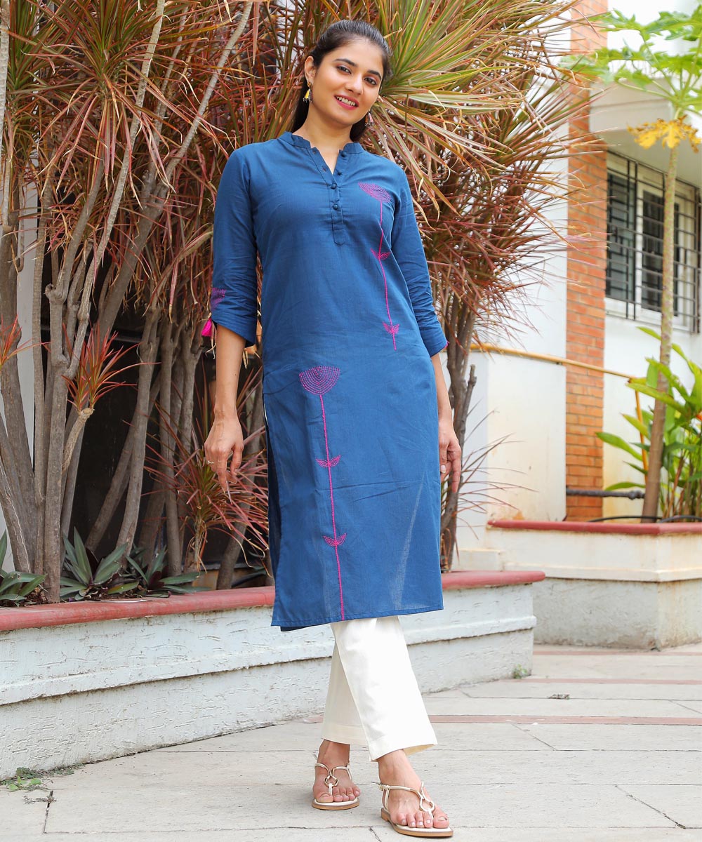 Blue mandarin collar kurta with hand embroidery