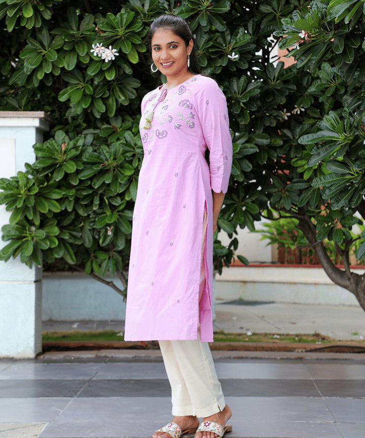 Sea shells embroidered peach cotton kurta