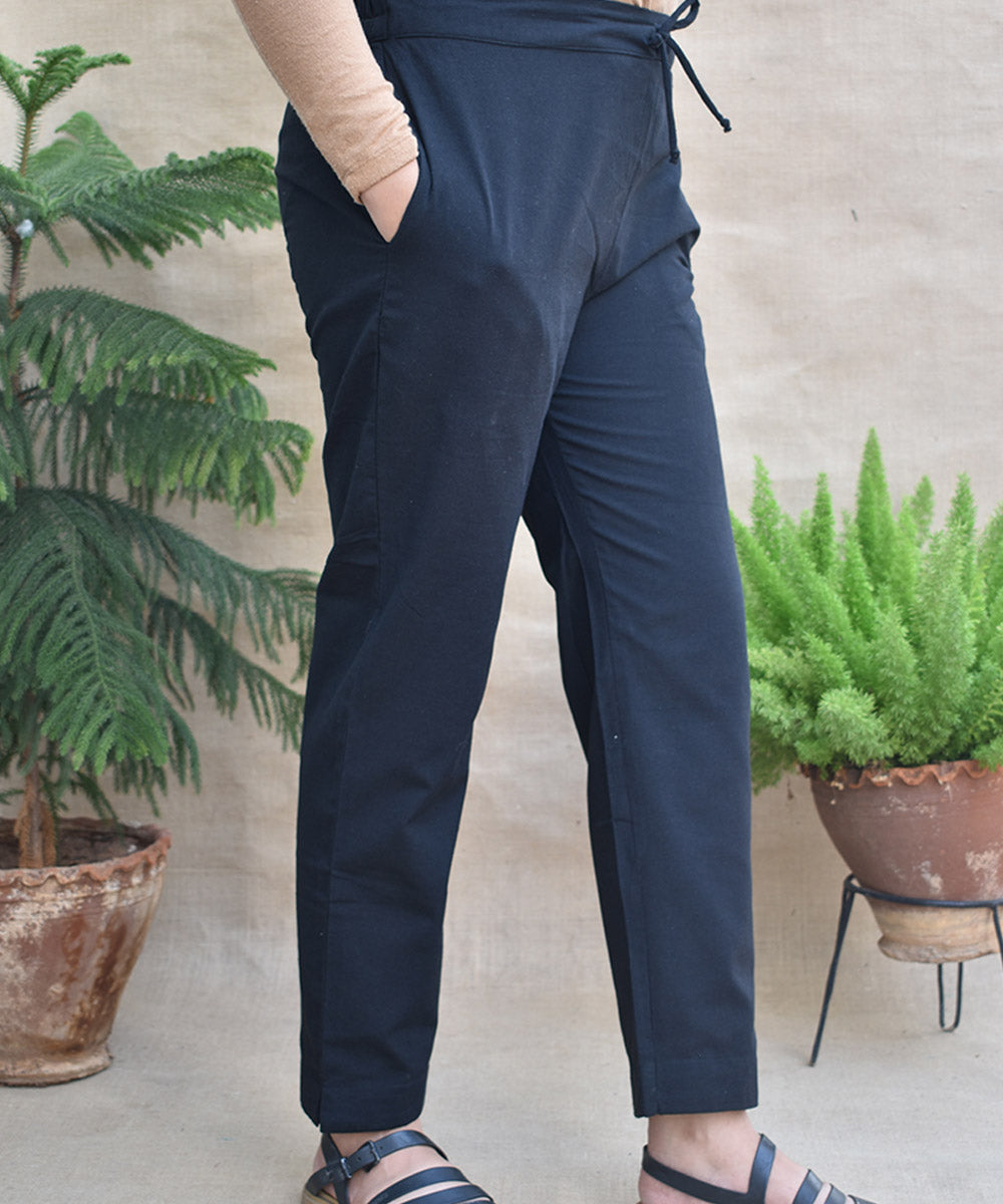 Black handwoven mangalgiri cotton pant